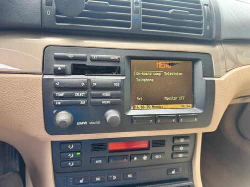 Radio panel monitor 3 - radio,