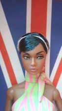 Poppy parker hold that - hold,