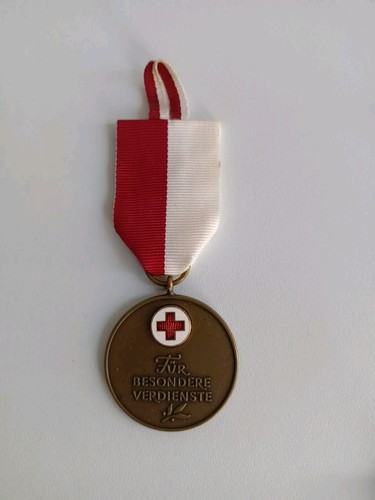 Rotes kreuz abzeichen - kreuz, orden