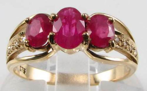 Gold rubin diamant - gold,
