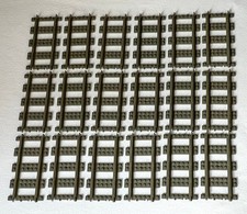 18 gerade Schienen, LEGO System, 4515, 9 V