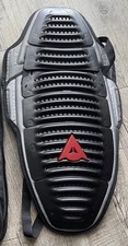 Dainese Rücken Protektor D1 Wave T2 Inkl. Tasche -wie Neu-