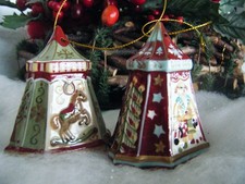 2 Villeroy & Boch Christmas Carousel Karussell Zirkus Zelt Glocke Zirkuspferd