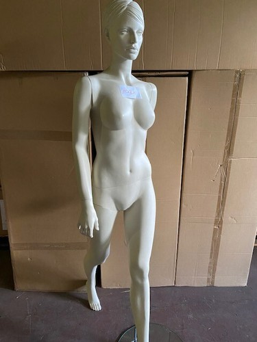Mannequin schaufensterpuppe - mannequin,