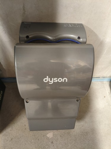 Dyson airblade händetrockner - dyson,