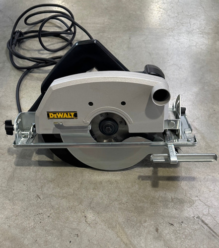Dewalt dw383 handkreissäge - dewalt,