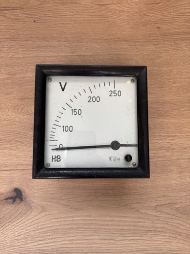 Vintage schalttafel voltmeter - vintage,
