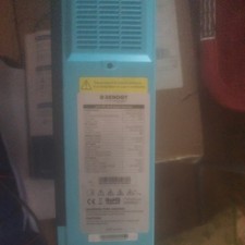 RENOGY 3000W 24V Hybrid Insel Photovoltaik PV Wechselrichter 80A MPPT-Neuwertig