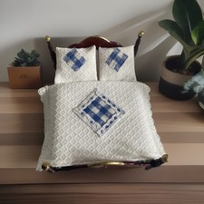 Bettwäsche für Puppenhaus