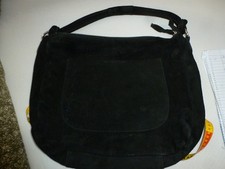Handtasche schwarz Wildleder