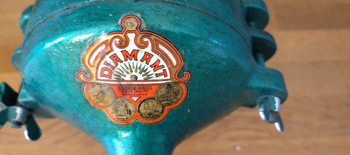Getreidemühle handmühle - ,