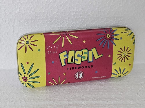 Fossil fireworks tin - -,
