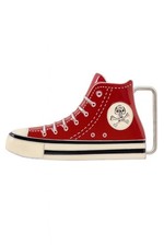 Gürtelschnalle Schuh Rot