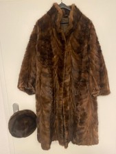 Echter Nerz Pelzmantel mit