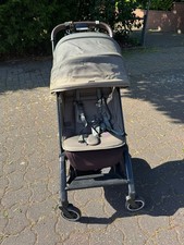 Joolz Aer² Buggy  Mit nur einer Hand lenken und zusammenfalten