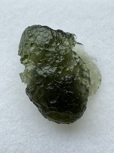 Natürlicher moldavit rohstein - moldavit,