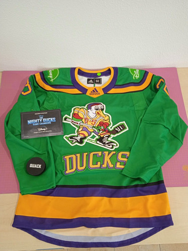 Disney adidas mighty ducks - disney+,