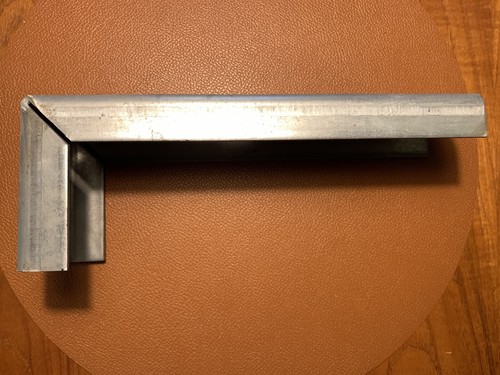 Stahlwinkel sehr stabil
