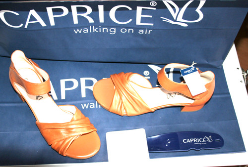 Caprice walking air 1 - on,