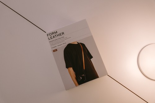Peak design form leather - form,