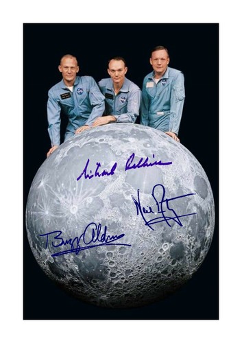 Apollo crew with moon - crew,