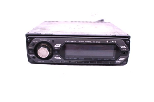 Universal autoradio sony - cd,