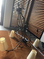 Große schmiedeeiserne Esstischlampe