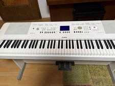 Yamaha DGX-650 Digitalpiano