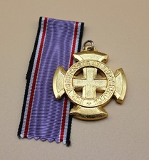 Luftschutz Ehrenzeichen in 57er Trageweise, schöne Patina, Sammlungsauflösung