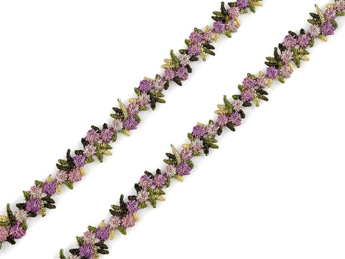 Borte bestickt mit blumen - 3d,