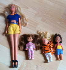 Barbie 4 Puppen gebraucht 1x