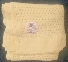 Stiefel gelb Vintage Kinderwagen Wiege Decke Cellular Acryl Witney England 100x140cm