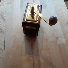 ZASSENHAUS KAFFEMÜHLE    