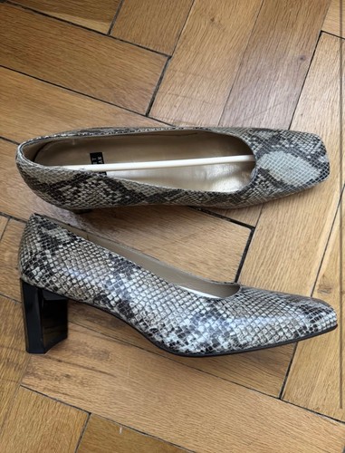 Stuart weitzman vintage snake - weitzman,