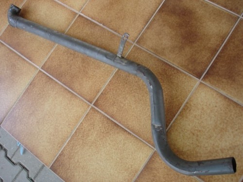 Ansaugrohr aus traktor - ansaugrohr,