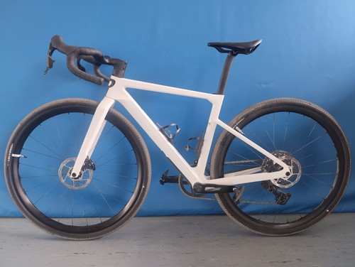 Gravel rose backroad - ff, rival