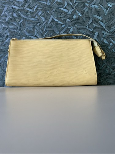 Louis vuitton pochette - louis,