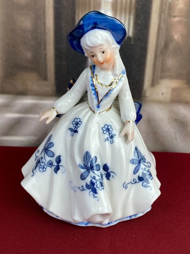Porzellanfigur rokoko dame - porzellanfigur,