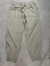 Primark! Blassgrüne Bequeme