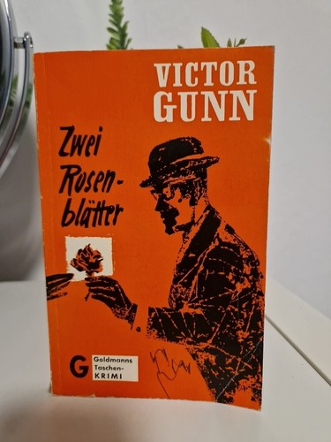 Zwei rosenblätter victor - rosenblätter,