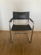 Design-Stuhl, Swinger, braunes Leder, verchromtes Metall, Stil Marcel Breuer