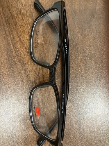 glasses