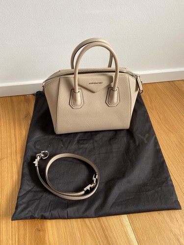 Givenchy antigona small - givenchy,