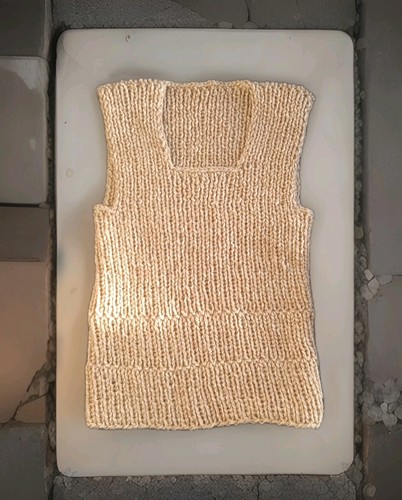 Handgestrickte kinderweste - handgestrickte,