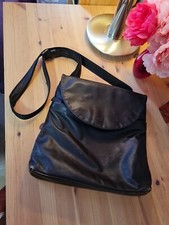 Ledertasche VOI  Mittelgroß  Umhängetasche