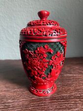 LACK DOSE VASE CHINA ROTLACK Grün LACKDOSE GESCHNITZT FLORAL MESSING EMAILLIERT 