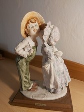1982 Capodimonte Porzellanfigur " Giuseppe Armani " Küssendes Mädchen  " 27cm