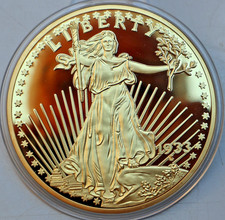 GIGANT-MEDAILLE: 20 DOLLAR GOLD EAGLE 1933, Cu vergoldet, PP, 110 g, COA, C26