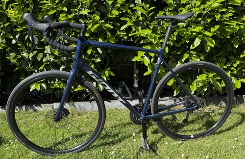 Giant contend 2022 modell - contend,