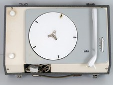 Braun PC3 SV Turntable: Dieter